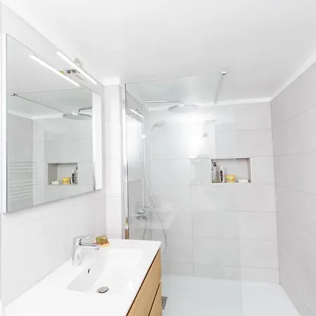 Apartament Nice And Comfortable 26M Near Paris *
